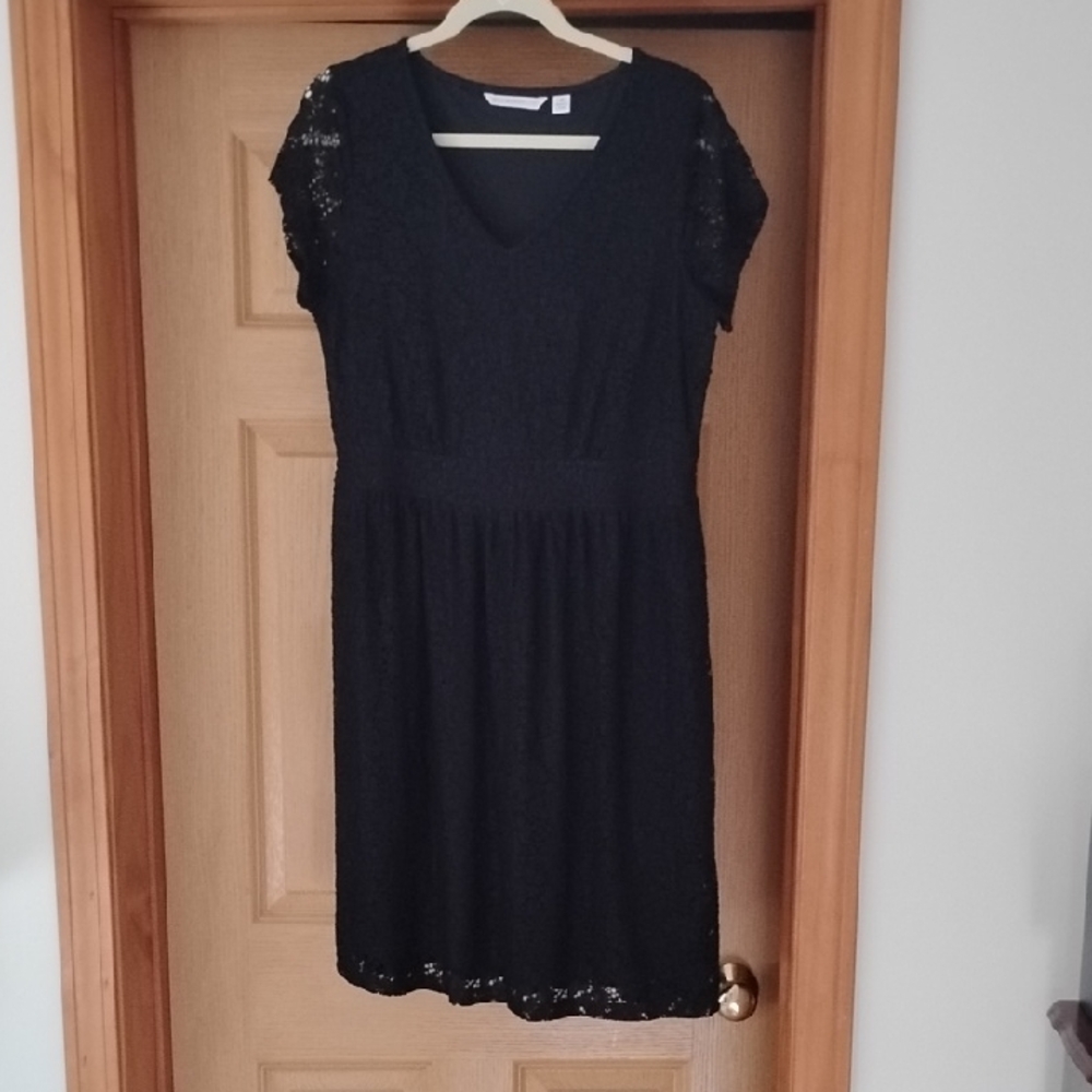 Issac Mizrahi Black Short Sleeve Lace Dress Sz Medium